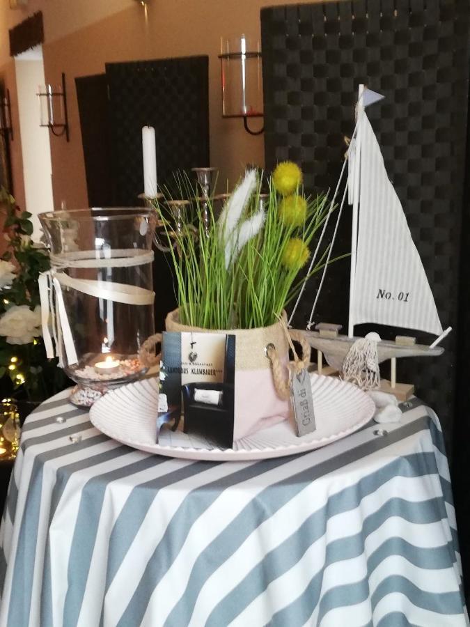 Landhaus Klambauer Ferienapartments Thermennaehe St Martins Therme Frauenkirchen Exteriör bild